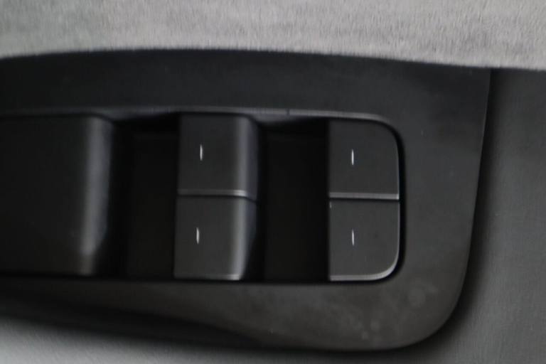 2021 Tesla Model 3 Long Range AWD 4dr Auto SALOON ELECTRIC Automatic