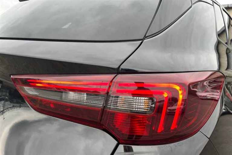 2022 Vauxhall Grandland 1.2 Turbo GS Line 5dr HATCHBACK PETROL Manual