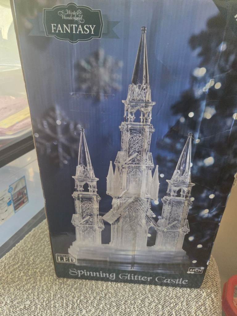 New Fantasy LED Spinning Glitter Castle Decoration