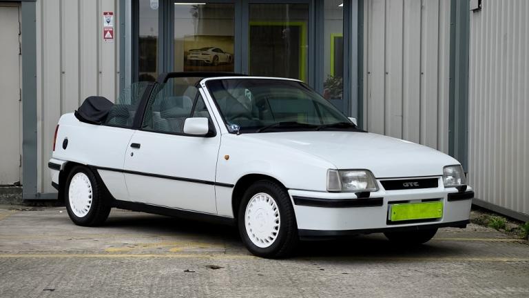 1988 Vauxhall Astra 2.0 GTE CONVERTIBLE 2DR Manual Convertible Petrol Manual