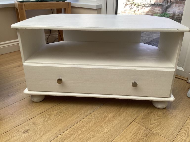 White TV cupboard with drawer 