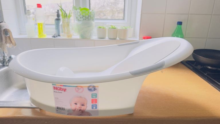 Nubby baby bath