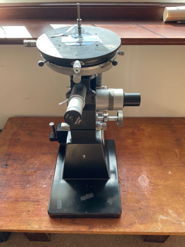 Microscope 