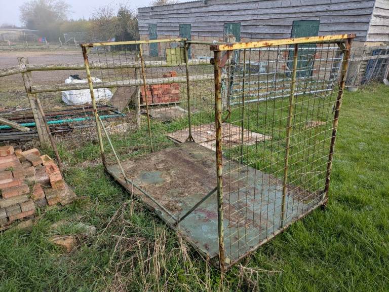 Stillage cage for sale