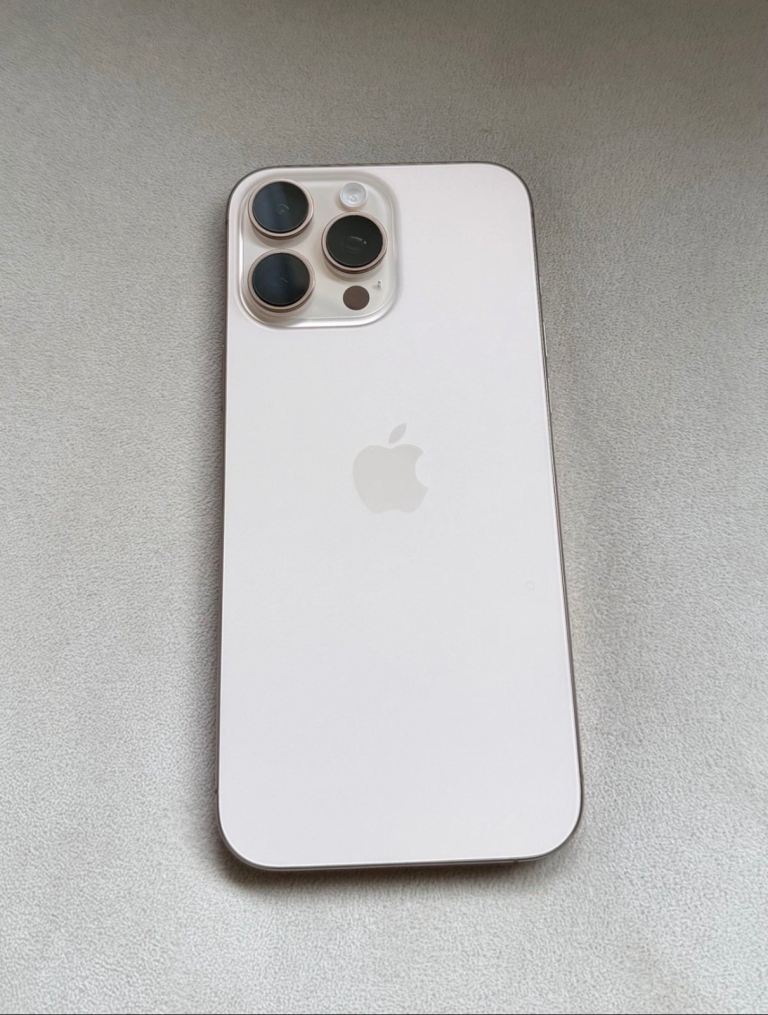 iPhone 16 Pro 128GB Unlocked 🔋88%
