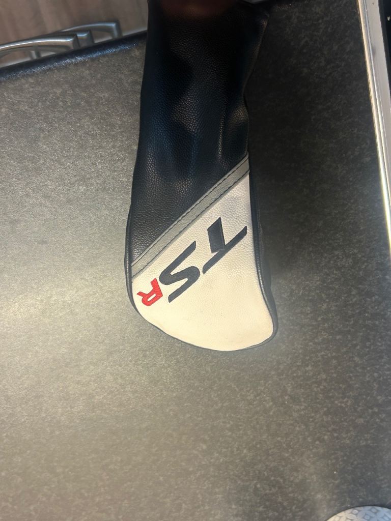 Left handed Titleist  TSR2 fairway wood 18°