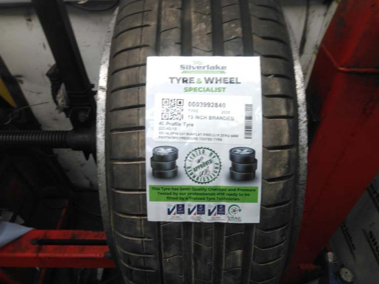 225 40 Rf19 93y Runflat Pirelli P Zero 6mm Partworn Pressure Tested Tyre