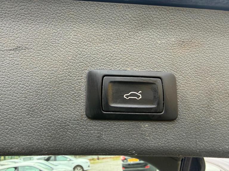 2014 Audi A4 Avant 2.0 TDI SE Technik Multitronic Euro 5 (s/s) 5dr ESTATE Diesel Automatic