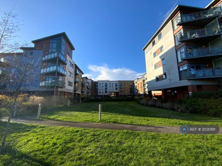 2 bedroom flat in Kent, Hart Street, ME16 (2 bed) (#2030811)