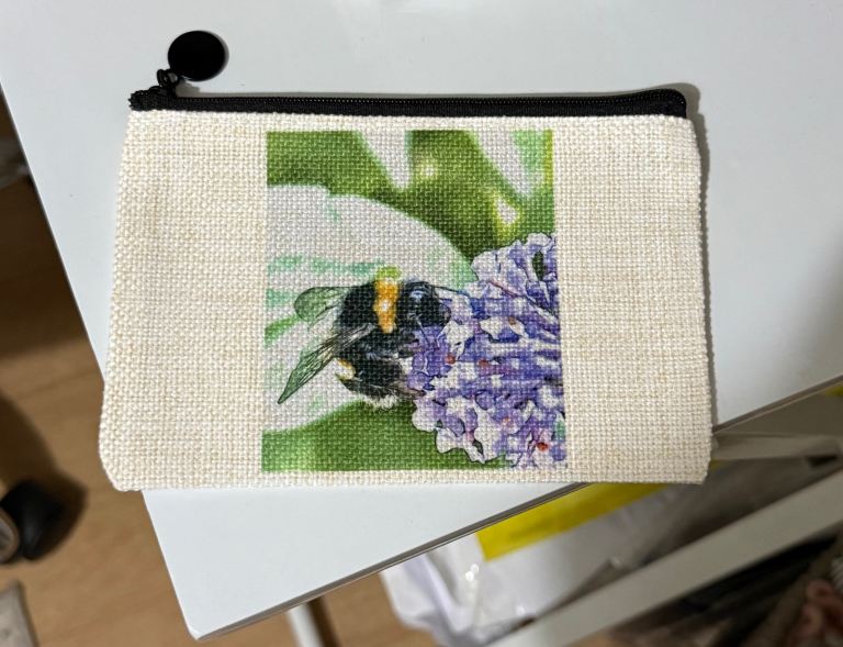 Bee Coin Purse *** COLLECTION ONLY ***