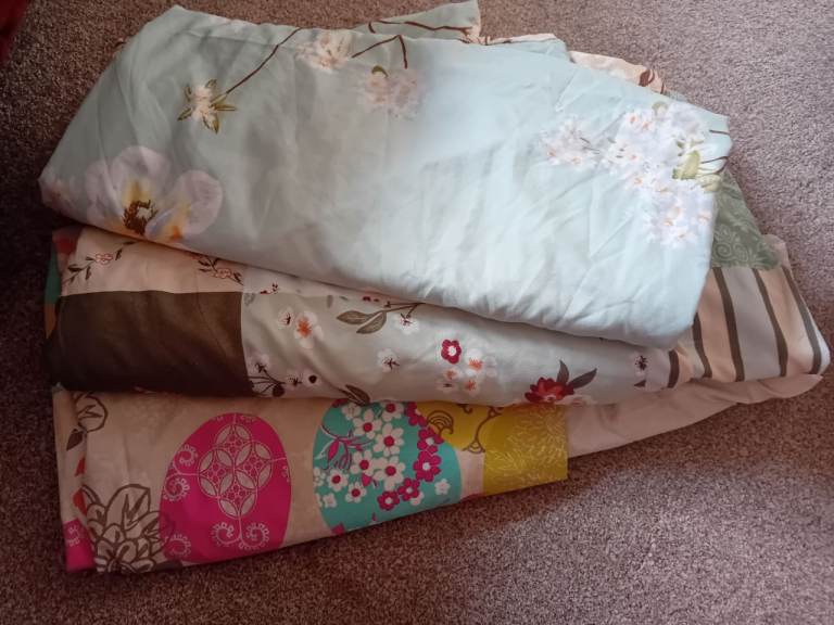 3 x free duvet covers. Collection only 