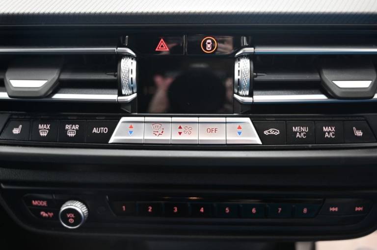 2022 72 BMW 1 SERIES 2.0 M135I HATCHBACK 5DR PETROL AUTO XDRIVE EURO 6 (S/S) (30