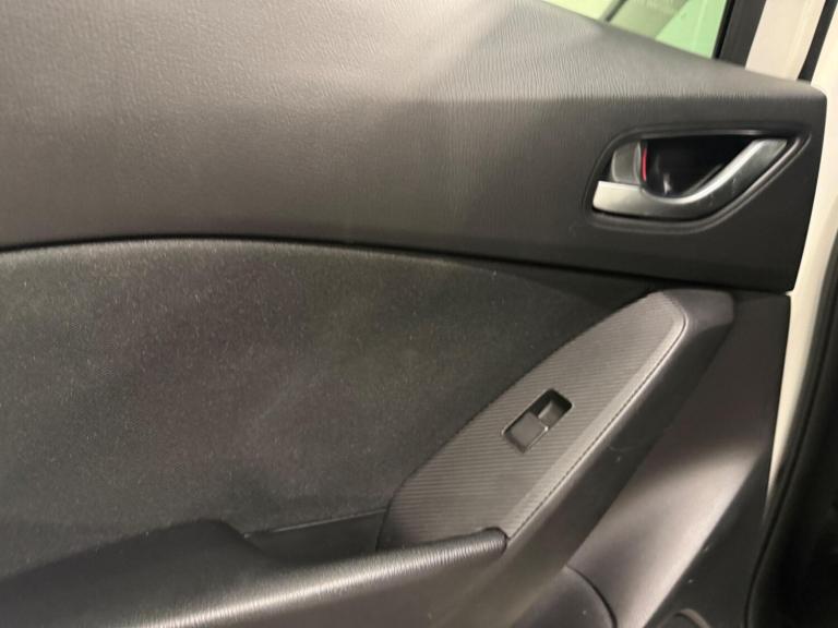 2014 Mazda Mazda3 2.0 SKYACTIV-G Sport Nav Auto Euro 5 (s/s) 5dr HATCHBACK Petrol Automatic