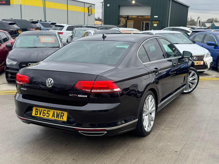 2015 Volkswagen Passat 2.0 TDI SCR 190 R-Line 4dr SALOON DIESEL Manual