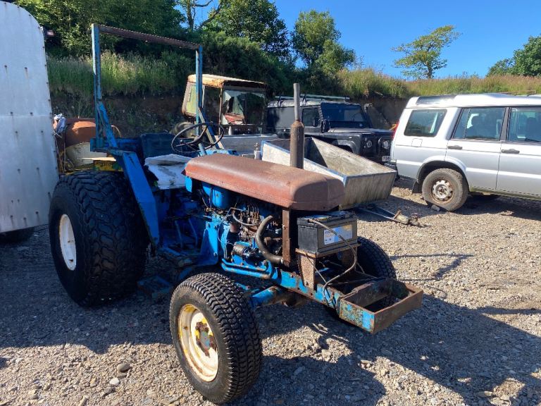 Ford 1900 4x4 compact tractor 28hp