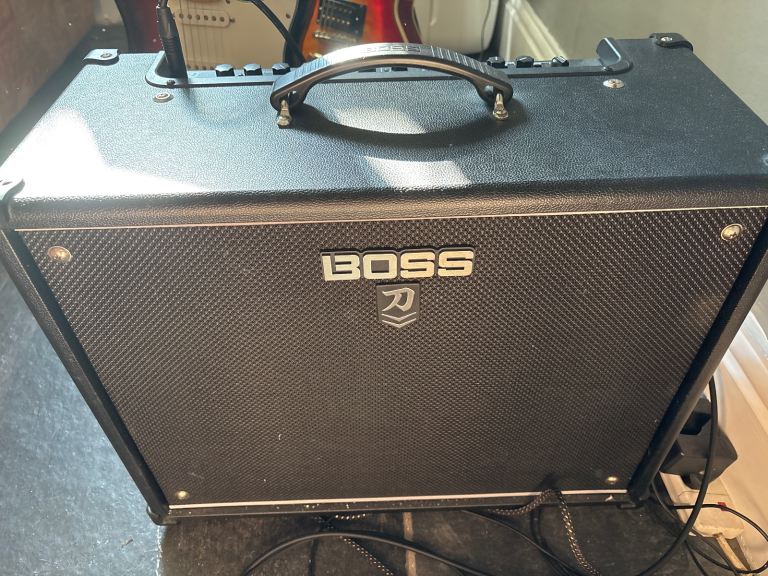 Boss Katana 100 Mk 2