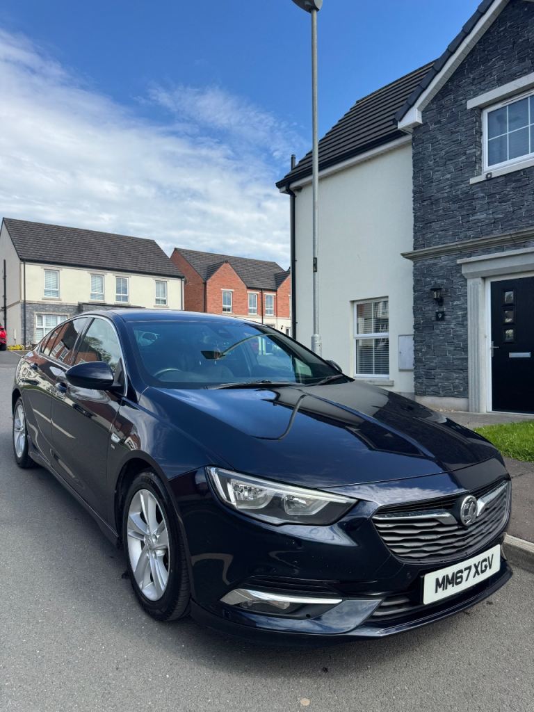 Vauxhall, INSIGNIA, Hatchback, 2018, Manual, 1598 (cc), 5 doors