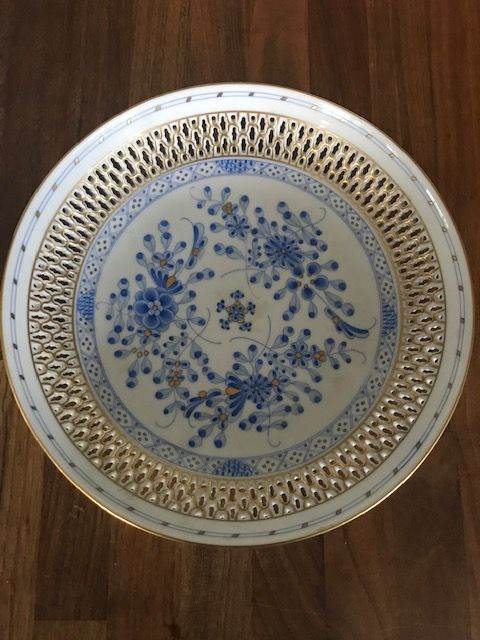 Herend Porcelain Hand Painted Blue Shallow Bowl 7501/WB