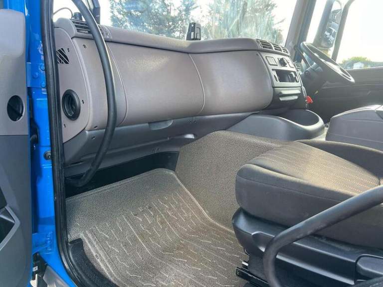 2021 DAF TRUCKS CF NA DIESEL Automatic