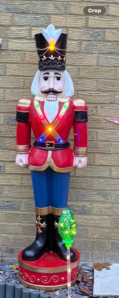 1.6 meter Christmas nut cracker 
