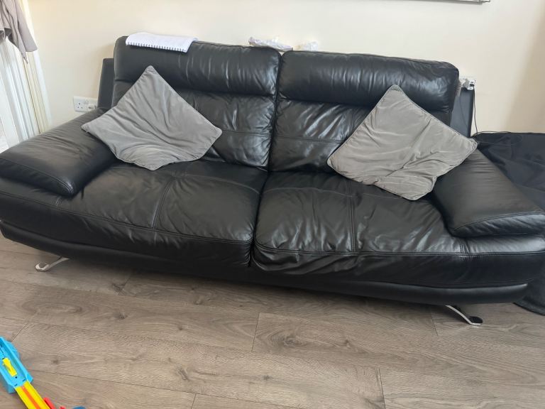 Free 2x3 seater black leather sofas need pick ing up the 8oct evening time 