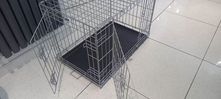 Dog crate 