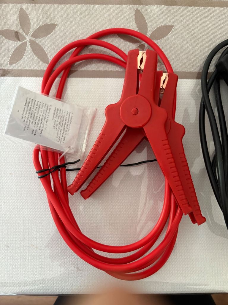 Booster Cable for Jump Starting a flat battery