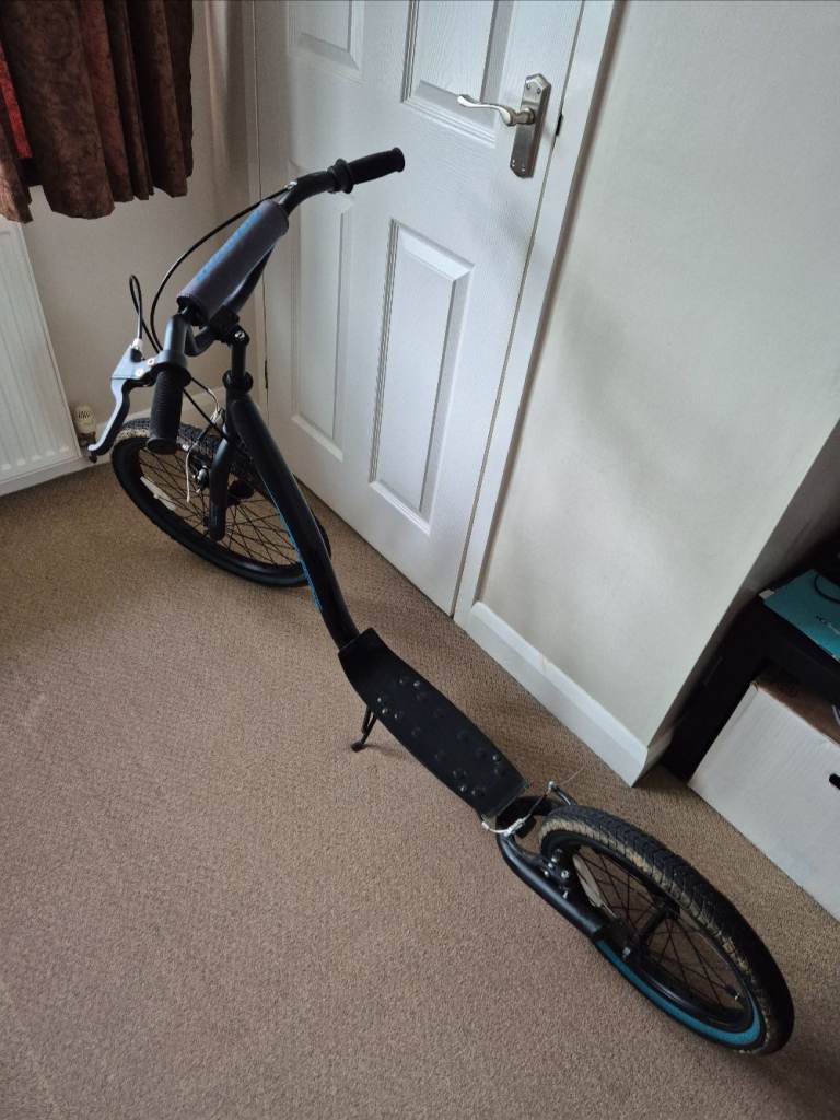 Osprey Big Wheel BMX Scooter in Black with 20-inch front wheel and 16-inch rear wheel with brakes