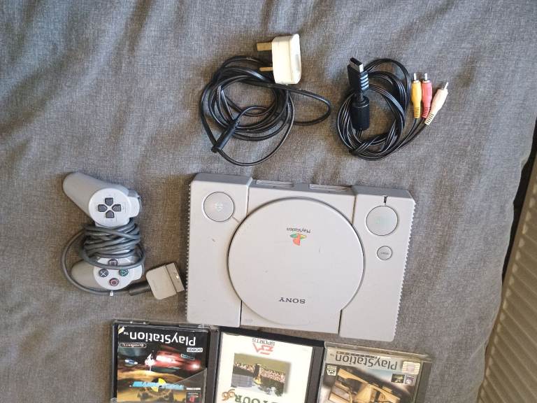 Sony PlayStation PS1 Console with Controller, Cables & Games
