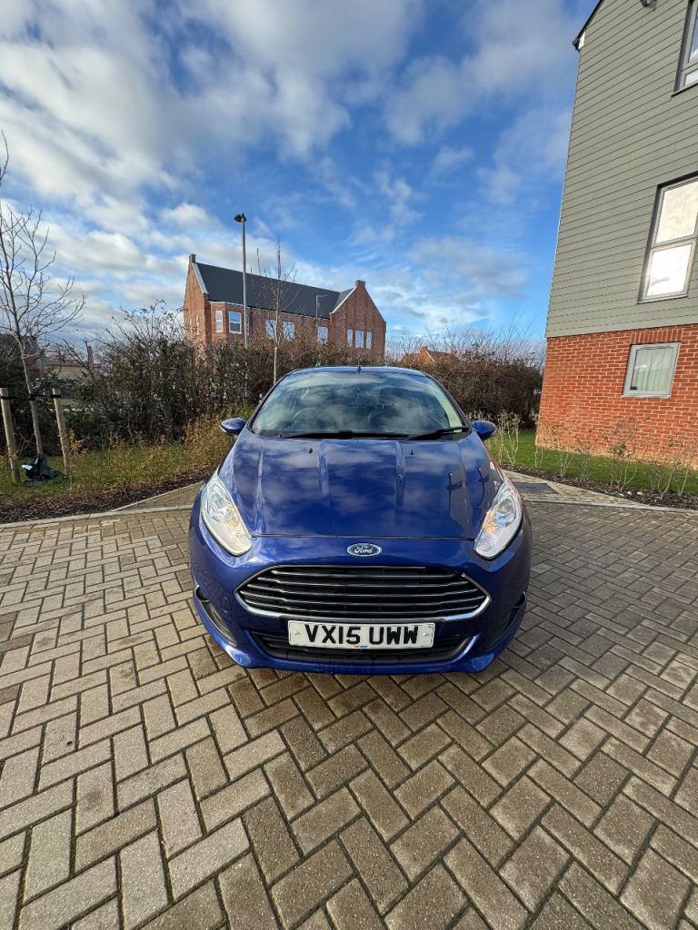 Ford, FIESTA, Hatchback, 2015, Manual, 1241 (cc), 3 doors
