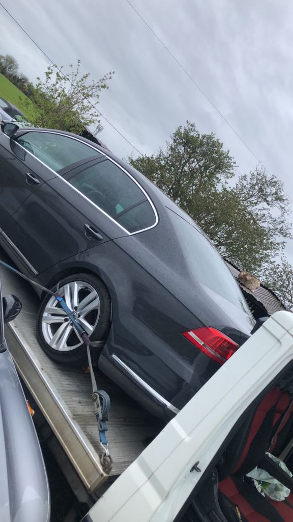 Vw Passat Braking for parts only