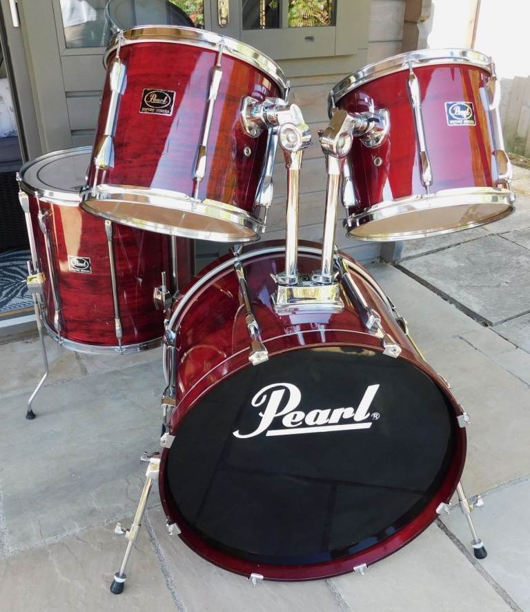 Pearl (4 Drum) Export Series Shell Kit in Cherry Red Gig Ready