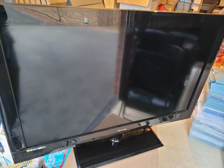 TV 32 inch