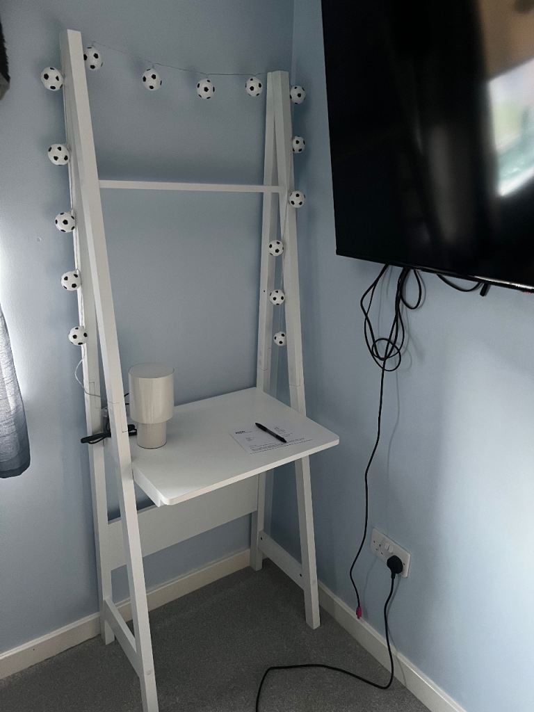 Computer/ Homework desk