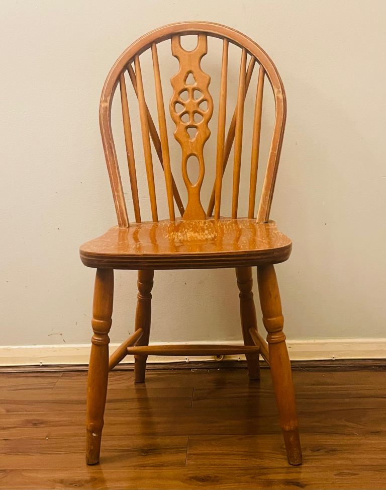 Vintage: 4 matching Spindle chairs (£15.97. each ONO) - strong, durable and firm. 