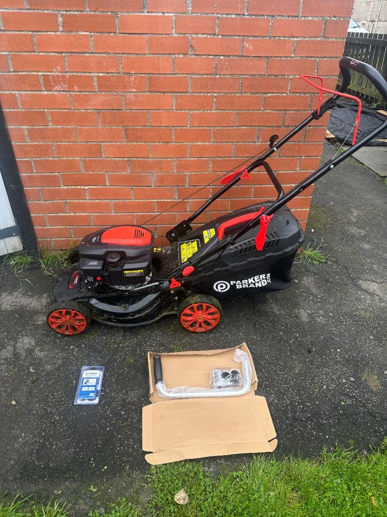 Parker Brand 150cc Hand Push Lawn Mower – Good Condition