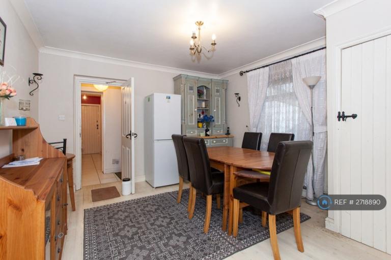 1 bedroom in High Street, Needingworth, St. Ives, PE27 (#2718890)