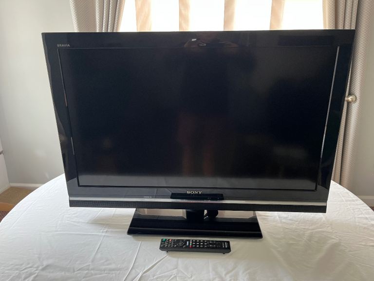 Sony Bravia 37” TV