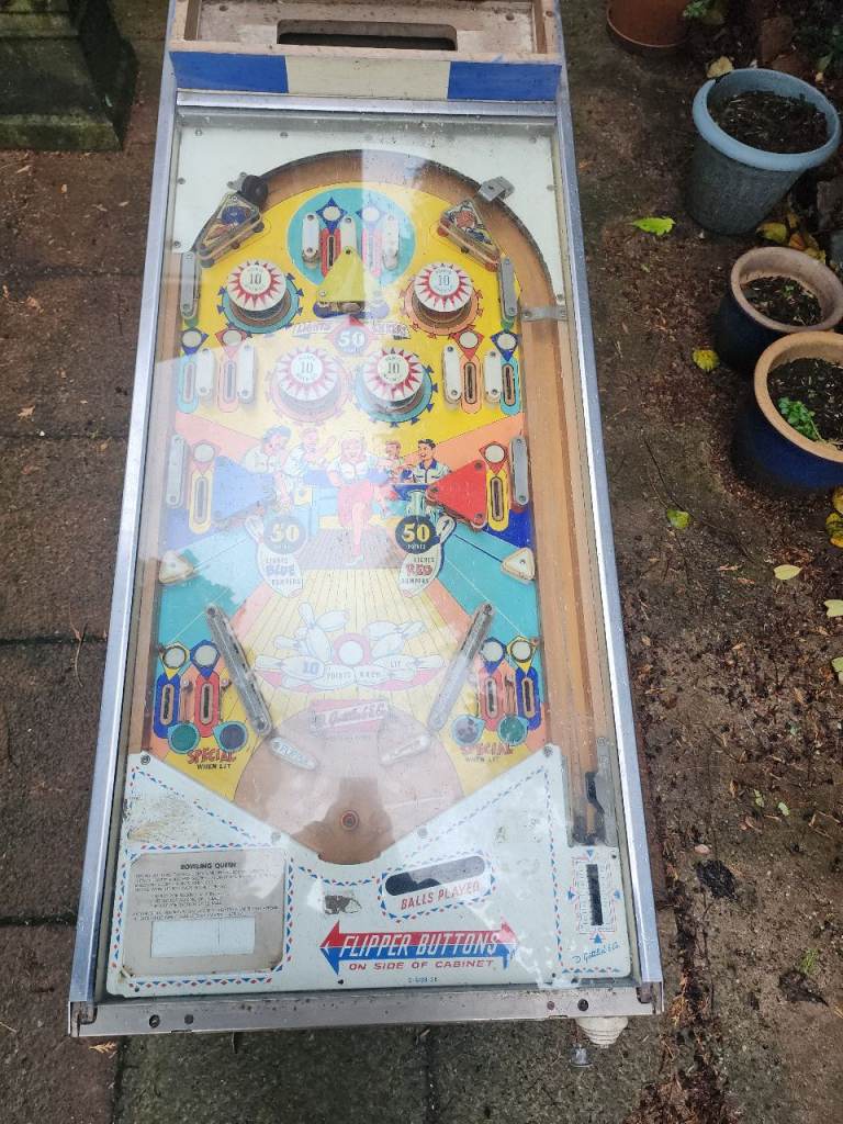 1964 Gottlieb BOWLING QUEEN pinball machine