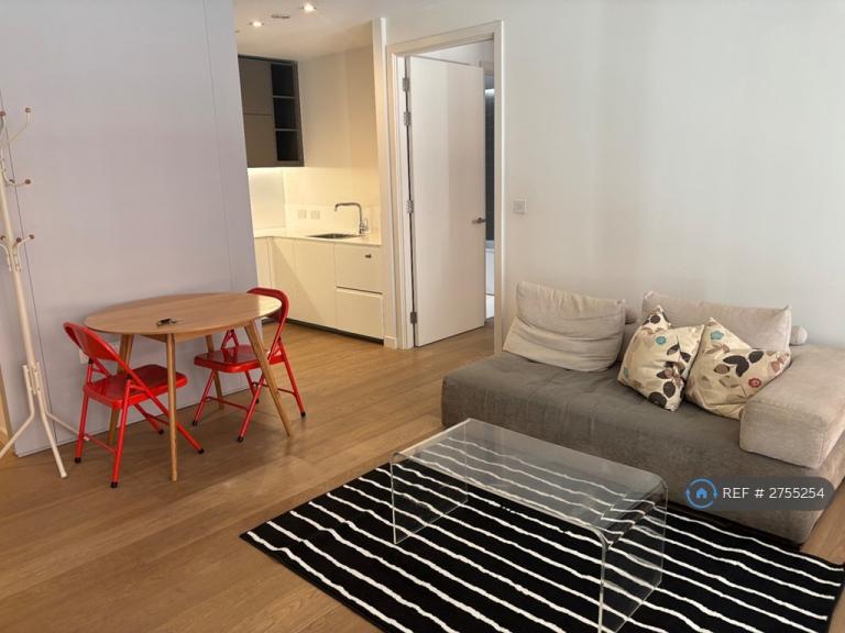 1 bedroom flat in Handyside St, London, N1C (1 bed) (#2755254)