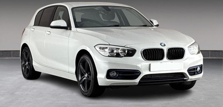 2018 BMW 1 Series 120d Sport Nav 5dr ++ PRO MEDIA NAV / ULEZ / 190 BHP / 65 MPG ++ HATCHBACK Dies...