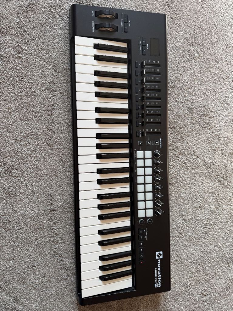 Novation Launchkey 49 Mk2