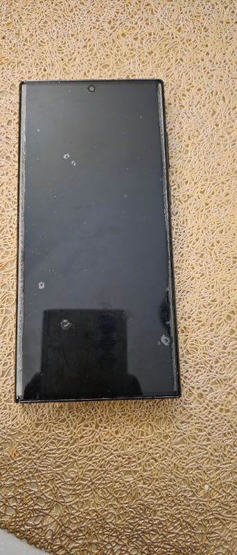 Galaxy S22 Ultra 5G Black • 256 GB