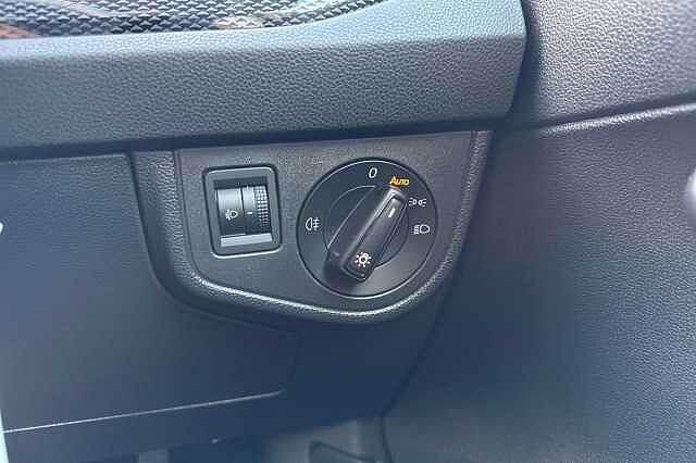 2023 Volkswagen Polo 1.0 TSI Life 5dr + FRONT AND REAR SENSORS Hatchback Petrol Manual