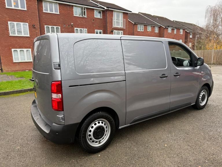 2023 Vauxhall Vivaro 2700 1.5d 120PS Prime H1 Van PANEL VAN DIESEL Manual