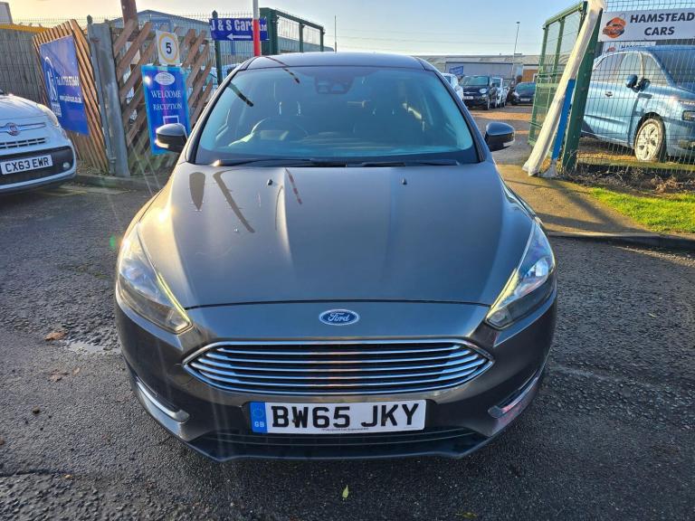 2016 Ford Focus 1.0 EcoBoost 125 Titanium 5dr HATCHBACK PETROL Manual