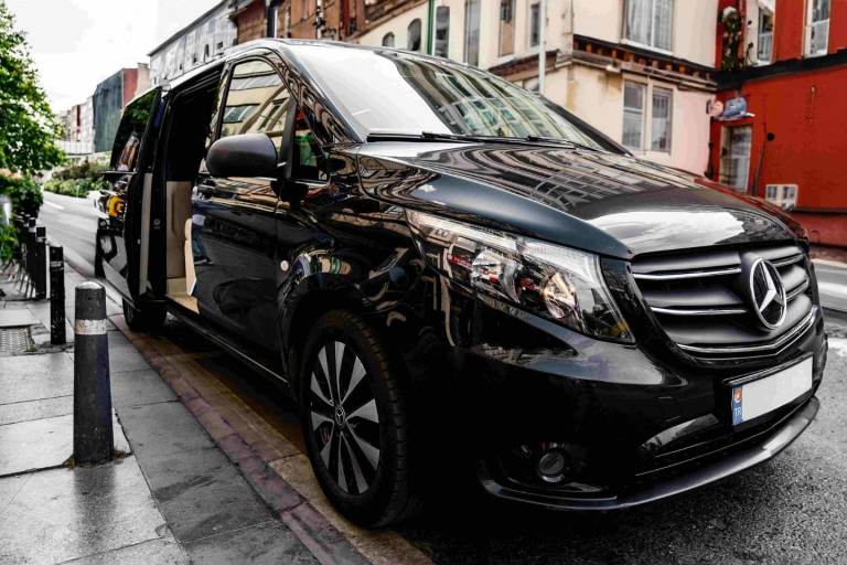 7 seater van hire for weddings or private hire