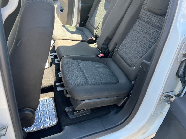 2014  (64) Vauxhall Meriva Life 1.4 Petrol 109,000 Miles MOT ’d April 26 alloy wheels 