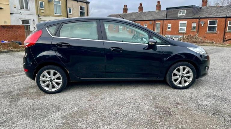 Ford, FIESTA, Zetec petrol ulez low miles long mot 