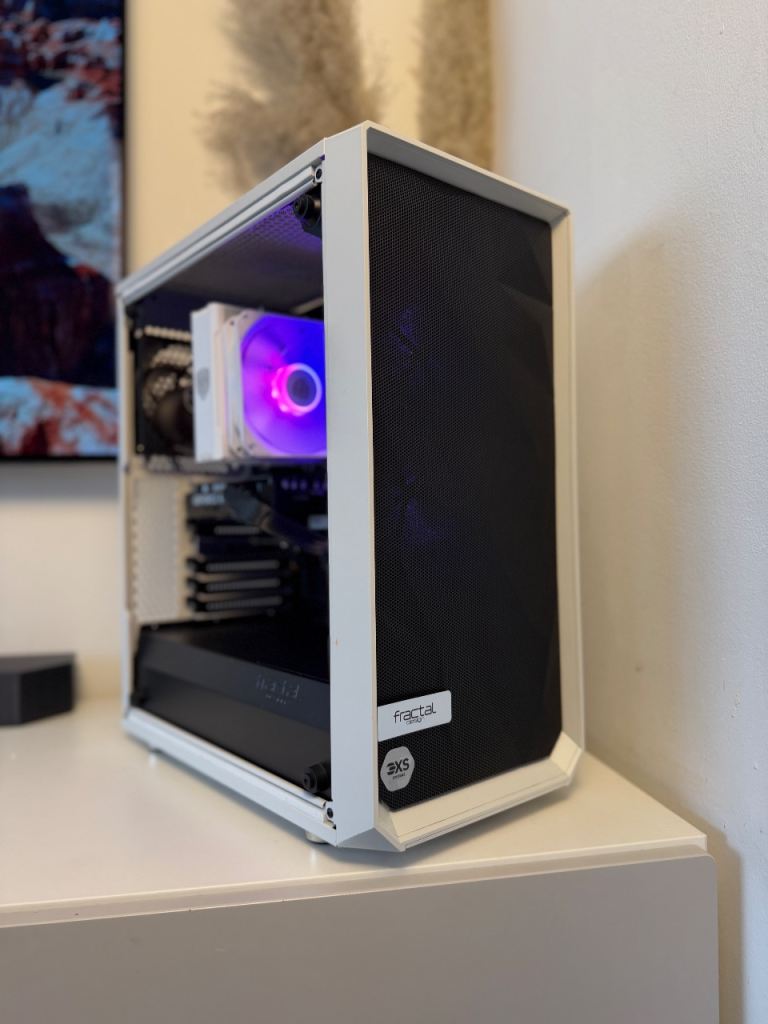 Gaming PC Ryzen 5 RYX 4060 16GB Win11 WiFi